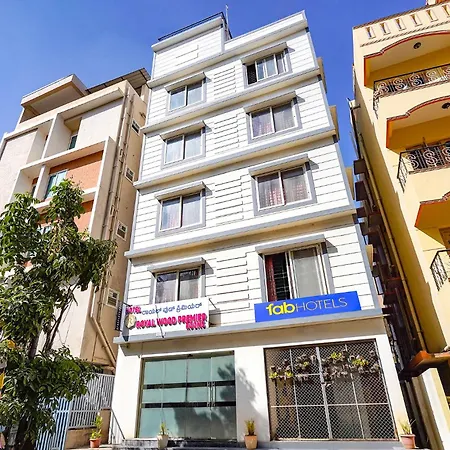 Fabhotel Royal Wood Premier - Domlur